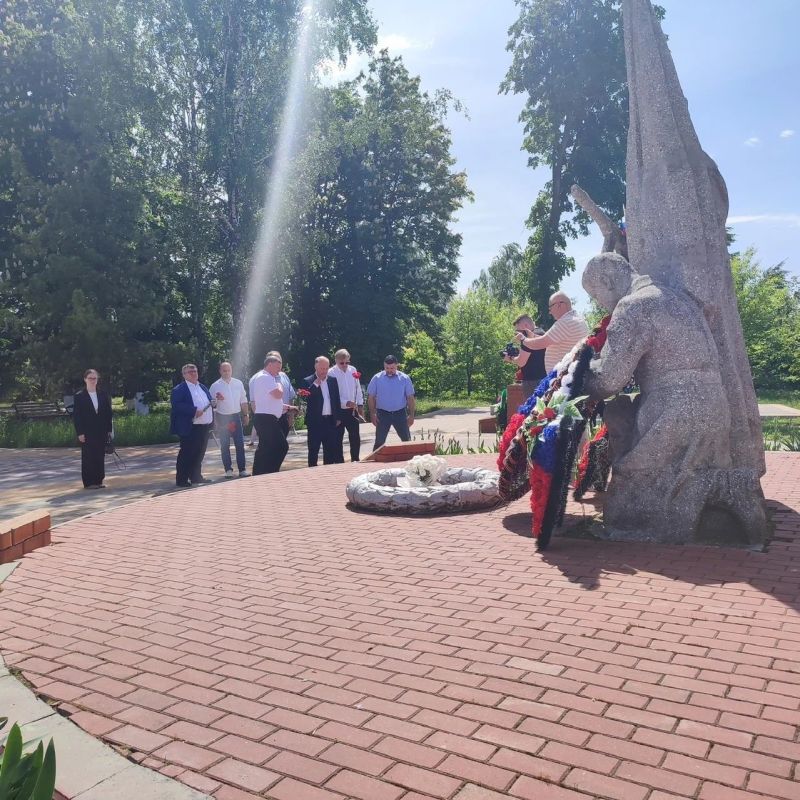 Министр сельского хозяйства Курской области Наталья Гончарова приняла участие в заседании постоянного комитета Курской областной Думы по аграрной политике, природопользованию и экологии, которое прошло в райцентре Горшечное Министр сельского хозяйства Курской области Наталья Гончарова приняла участие в заседании постоянного комитета Курской областной Думы по аграрной политике, природопользованию и экологии, которое прошло в райцентре Горшечное