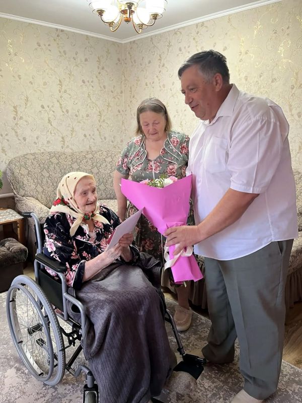 Владимир Ковальчук: Сегодня поздравил с 94-летием Анну Павловну Кучерявых — труженицу тыла, человека большой судьбы, силы и душевной стойкости Владимир Ковальчук: Сегодня поздравил с 94-летием Анну Павловну Кучерявых — труженицу тыла, человека большой судьбы, силы и душевной стойкости