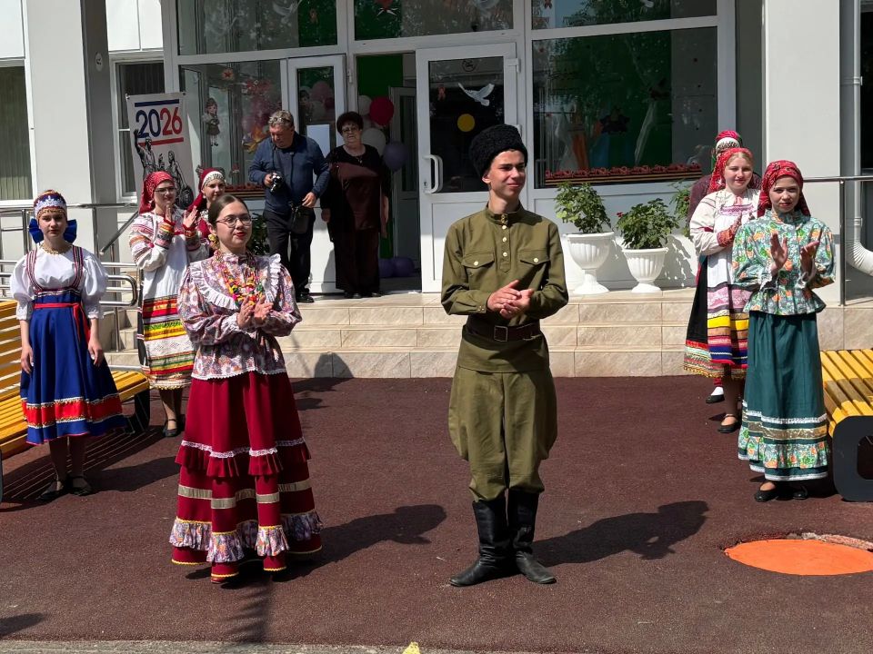 В поныровском центре «Семья» прошел фестиваль творчества для юных талантов «Душа ребенка» В поныровском центре «Семья» прошел фестиваль творчества для юных талантов «Душа ребенка»