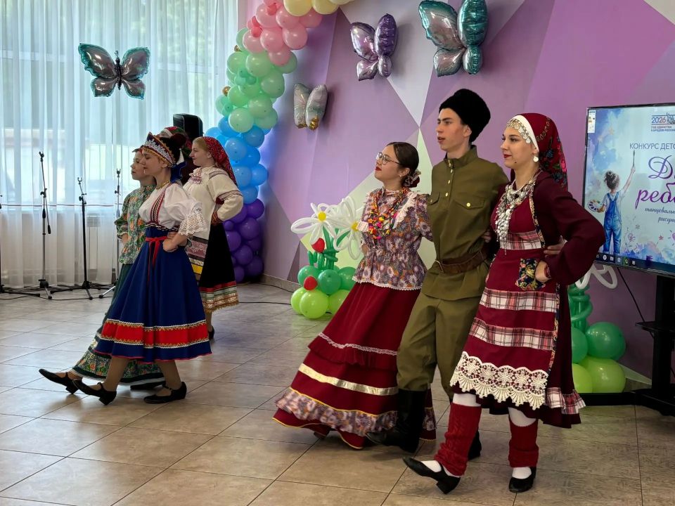 В поныровском центре «Семья» прошел фестиваль творчества для юных талантов «Душа ребенка» В поныровском центре «Семья» прошел фестиваль творчества для юных талантов «Душа ребенка»