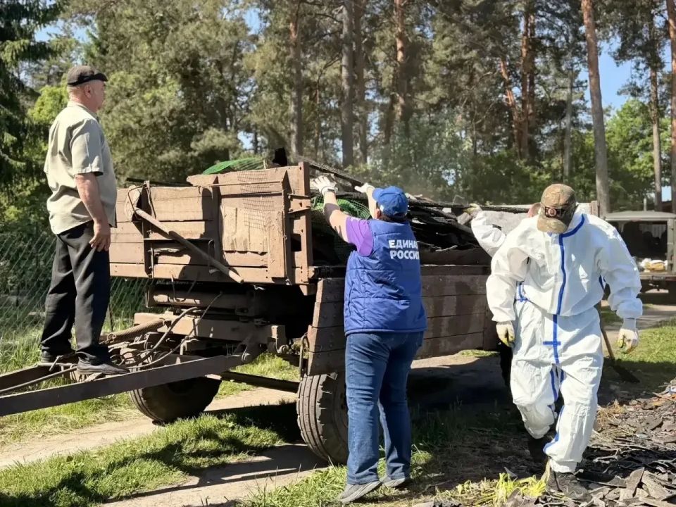 Игорь Кастюкевич: Курская область. Волонтеры лагеря «Единой России» «Курский рубеж» продолжают работу в приграничных районах Игорь Кастюкевич: Курская область. Волонтеры лагеря «Единой России» «Курский рубеж» продолжают работу в приграничных районах