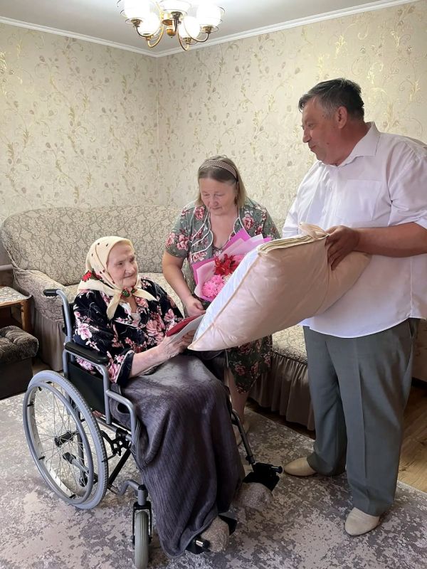 Владимир Ковальчук: Сегодня поздравил с 94-летием Анну Павловну Кучерявых — труженицу тыла, человека большой судьбы, силы и душевной стойкости Владимир Ковальчук: Сегодня поздравил с 94-летием Анну Павловну Кучерявых — труженицу тыла, человека большой судьбы, силы и душевной стойкости