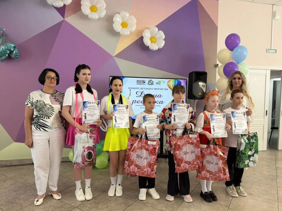 В поныровском центре «Семья» прошел фестиваль творчества для юных талантов «Душа ребенка» В поныровском центре «Семья» прошел фестиваль творчества для юных талантов «Душа ребенка»