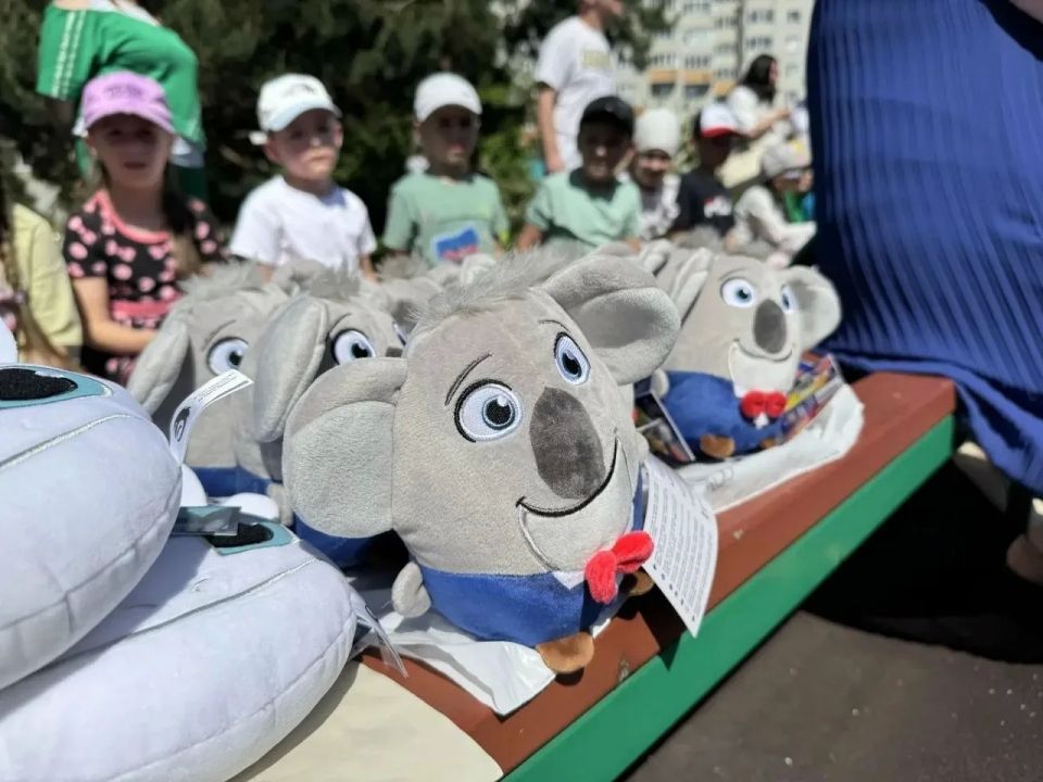 Малыши и родители показали спортивное мастерство Малыши и родители показали спортивное мастерство
