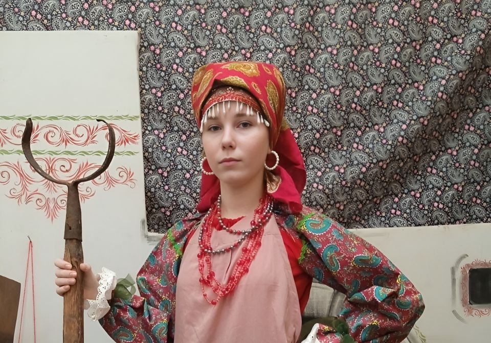 Анна Малетич и Анна Нефёдова, обучающиеся Касторенского Дома детского творчества, приняли участие во Всероссийском детском фестивале народной культуры «Наследники традиций» Анна Малетич и Анна Нефёдова, обучающиеся Касторенского Дома детского творчества, приняли участие во Всероссийском детском фестивале народной культуры «Наследники традиций»