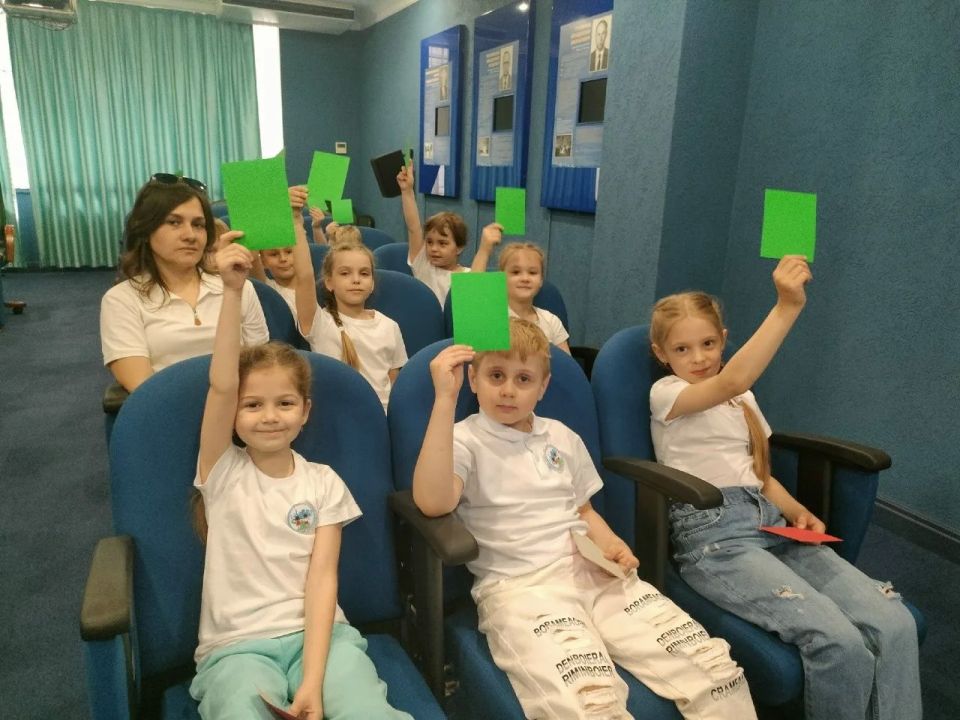 Состоялось долгожданное событие, к которому долго готовились дошколята из города Курчатова (детский сад №4) и города Курска (детский сад №3) Состоялось долгожданное событие, к которому долго готовились дошколята из города Курчатова (детский сад №4) и города Курска (детский сад №3)