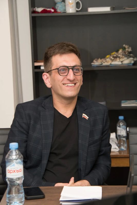 Площадка «Молодые в деле: создай рейтинг команды» Площадка «Молодые в деле: создай рейтинг команды»