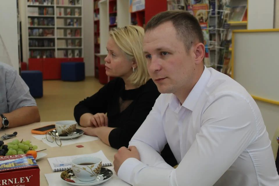 Депутат Государственной Думы Екатерина Владимировна Харченко совместно с финалистом кадрового проекта "Курск.Герои!", членом Совета Ассоциации ветеранов СВО Курской области Андреем Александровичем Милютиным провели личный... Депутат Государственной Думы Екатерина Владимировна Харченко совместно с финалистом кадрового проекта "Курск.Герои!", членом Совета Ассоциации ветеранов СВО Курской области Андреем Александровичем Милютиным провели личный...