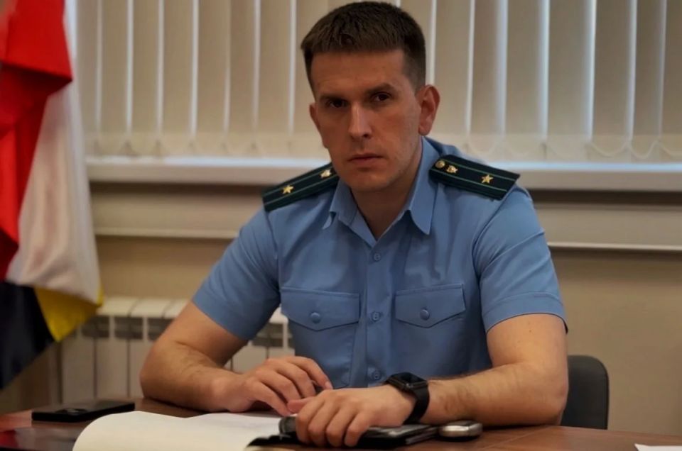 Провел прием граждан в администрации Суджанского района Провел прием граждан в администрации Суджанского района