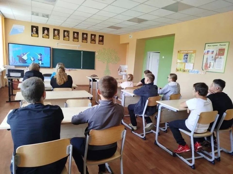 Школьники Курской области узнали о телефонном мошенничестве в рамках просветительского проекта «Цифровой ликбез» Школьники Курской области узнали о телефонном мошенничестве в рамках просветительского проекта «Цифровой ликбез»
