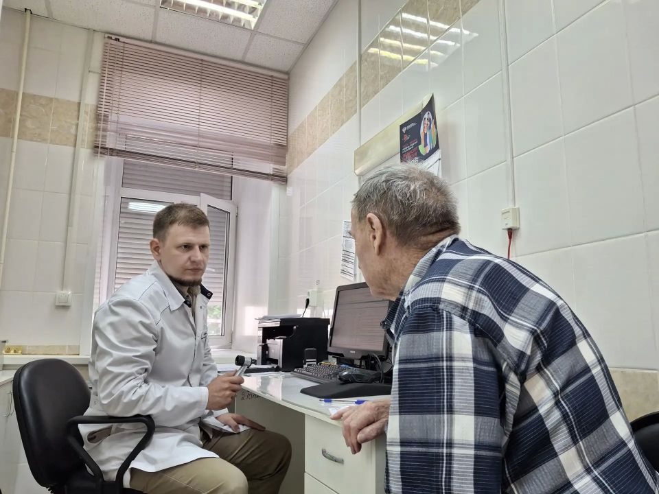 Что делать с «подозрительной» родинкой на теле - удалять немедленно или жить с ней спокойно? Разрешить сомнения пациентам помогли специалисты Курского кожно-венерологического диспансера во время Дня диагностики меланомы Что делать с «подозрительной» родинкой на теле - удалять немедленно или жить с ней спокойно? Разрешить сомнения пациентам помогли специалисты Курского кожно-венерологического диспансера во время Дня диагностики меланомы