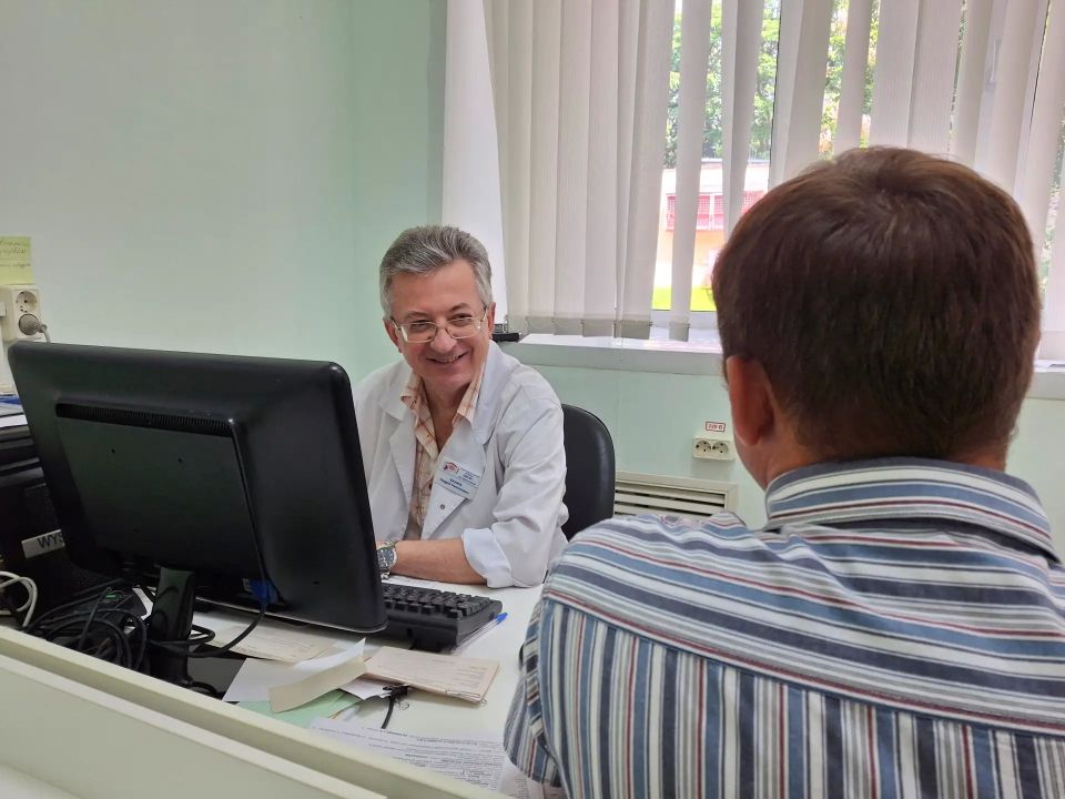 Что делать с «подозрительной» родинкой на теле - удалять немедленно или жить с ней спокойно? Разрешить сомнения пациентам помогли специалисты Курского кожно-венерологического диспансера во время Дня диагностики меланомы Что делать с «подозрительной» родинкой на теле - удалять немедленно или жить с ней спокойно? Разрешить сомнения пациентам помогли специалисты Курского кожно-венерологического диспансера во время Дня диагностики меланомы