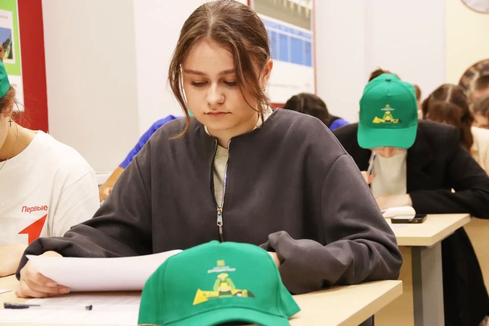 В Курске состоялся Агродиктант В Курске состоялся Агродиктант