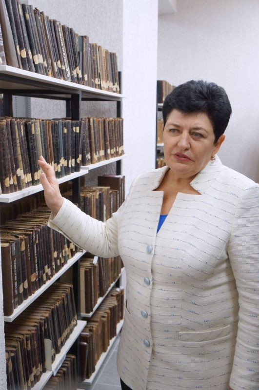 «Вы главные лица в государстве, потому что от вас зависит образование страны, ее культура. Без общей культуры не может быть подъема нравственности. Без нравственности не действуют никакие экономические законы. Чтобы стране...