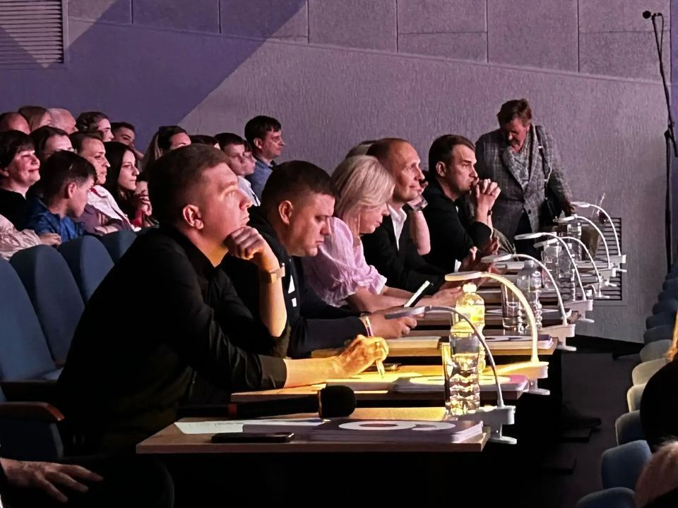 В городском молодёжном центре «Гелиос» отгремел финал школьной лиги КВН «Старт» В городском молодёжном центре «Гелиос» отгремел финал школьной лиги КВН «Старт»