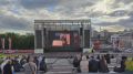 Куряне смотрят на Полугоре трансляцию "Свадьбы Фигаро"
