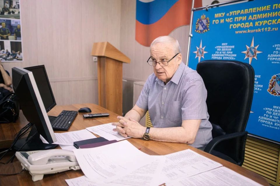 Спасателей курских пляжей готовят к купальному сезону Спасателей курских пляжей готовят к купальному сезону