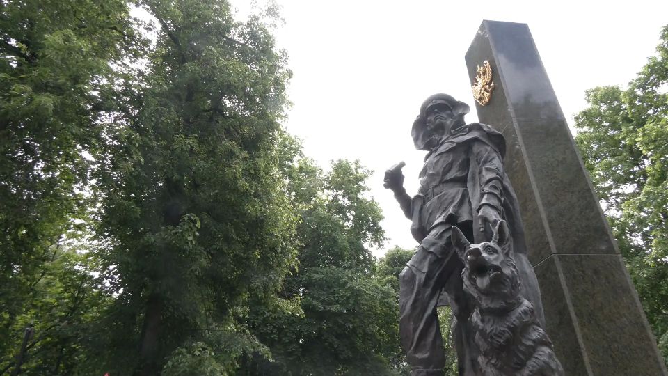 Курские пограничники принимают поздравления с профессиональным праздником Курские пограничники принимают поздравления с профессиональным праздником