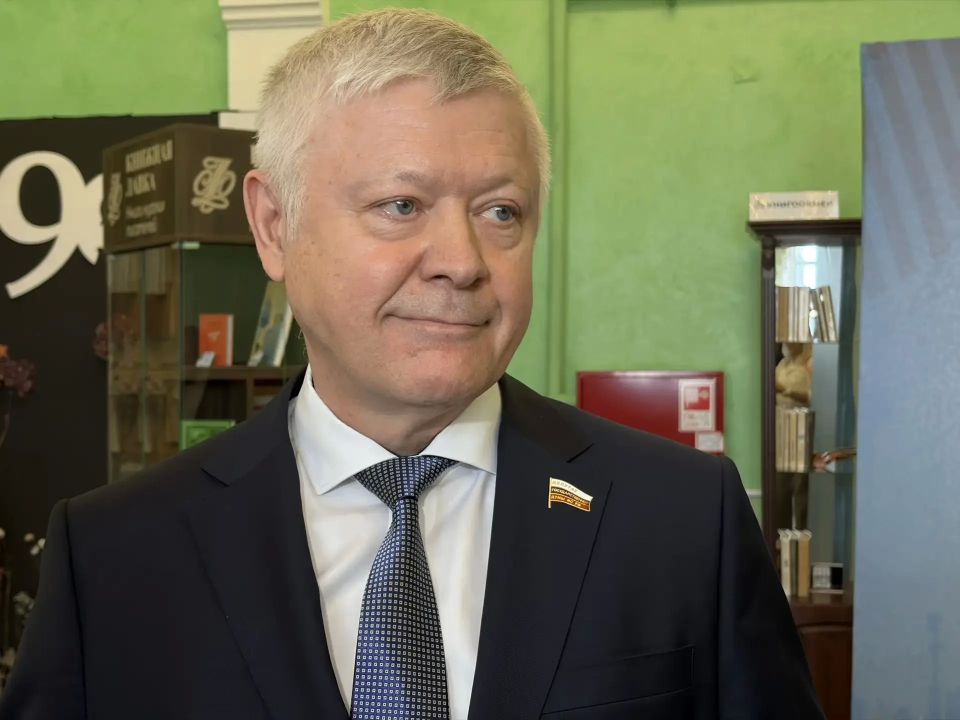 «Александр Хинштейн — сильный и талантливый руководитель региона»: депутат Госдумы Василий Пискарев высоко оценил взаимодействие Правительства Курской области с федеральным центром