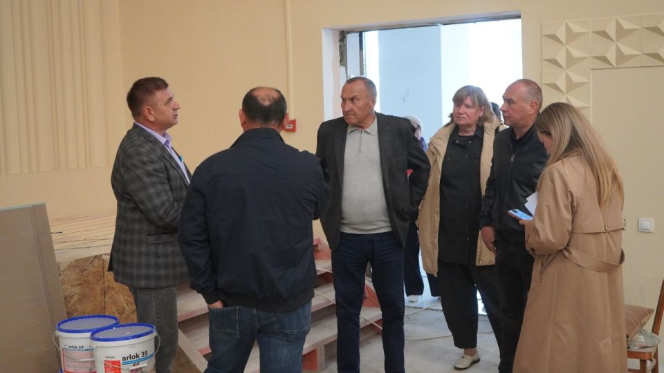 Михаил Игнатов: Вчера министр культуры Курской области Алексей Конорев прибыл в Черемисиновский район с рабочим визитом Михаил Игнатов: Вчера министр культуры Курской области Алексей Конорев прибыл в Черемисиновский район с рабочим визитом