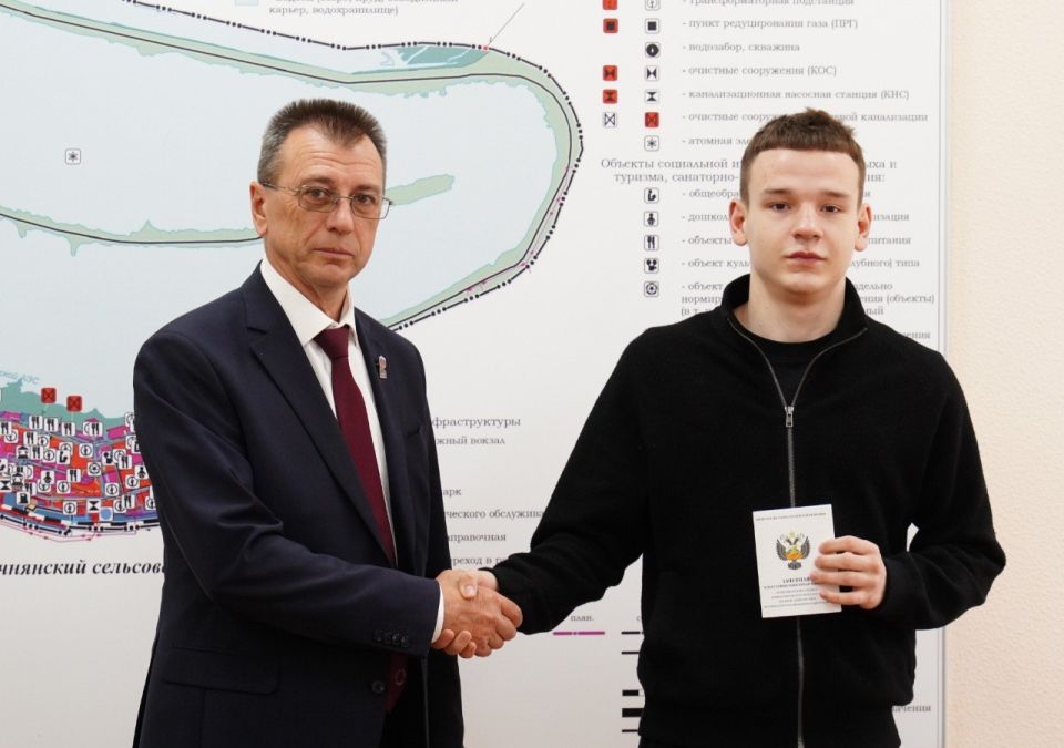 Игорь Корпунков: Поздравляем воспитанников Спортивной школы города Курчатова Антона Агапова, Захара Тимченко и их тренера Нестерову Татьяну Викторовну! Игорь Корпунков: Поздравляем воспитанников Спортивной школы города Курчатова Антона Агапова, Захара Тимченко и их тренера Нестерову Татьяну Викторовну!