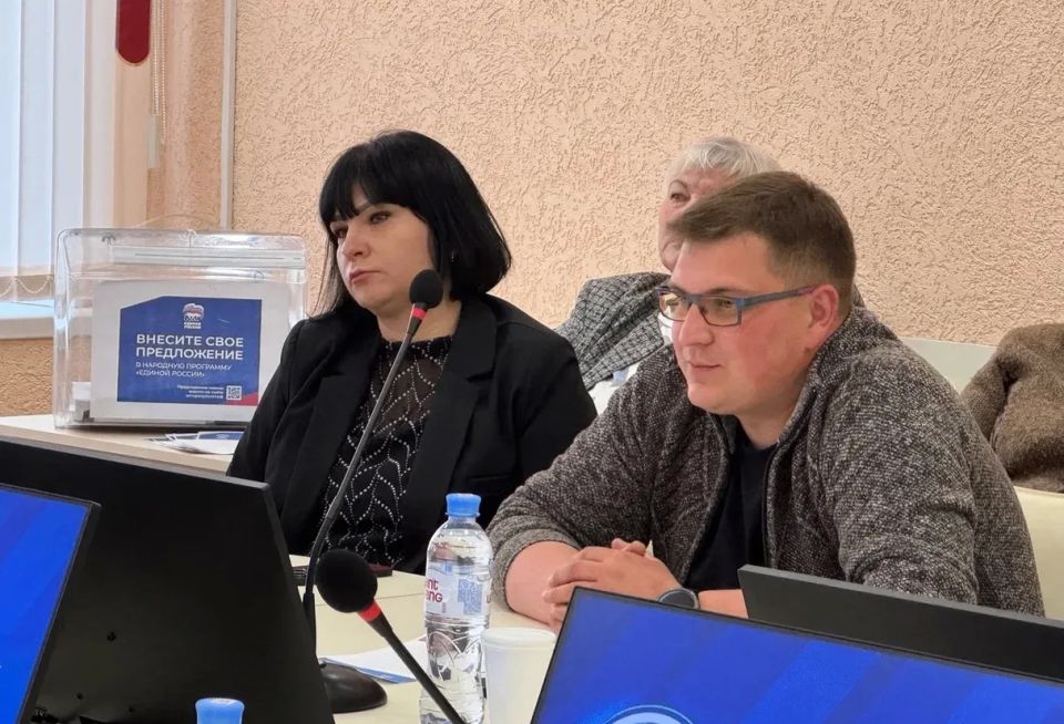В Медвенском районе внесли наказы в Народную программу В Медвенском районе внесли наказы в Народную программу