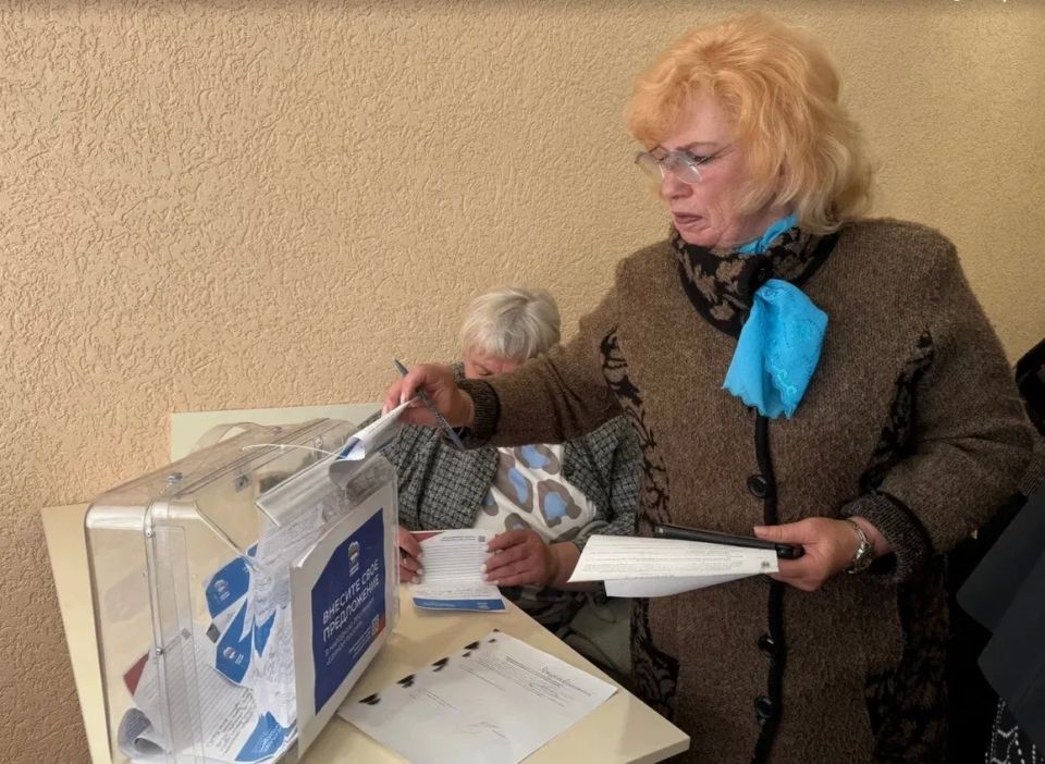 В Медвенском районе внесли наказы в Народную программу В Медвенском районе внесли наказы в Народную программу
