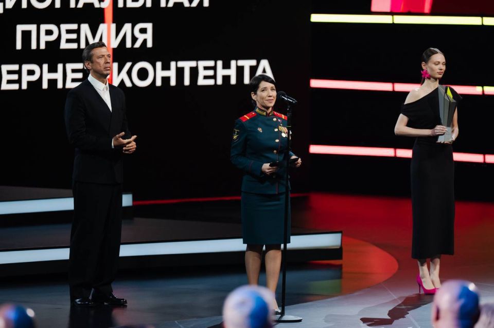 Об отцах-героях, Великой Отечественной и народном единстве — назвали победителей Национальной премии интернет-контента Об отцах-героях, Великой Отечественной и народном единстве — назвали победителей Национальной премии интернет-контента