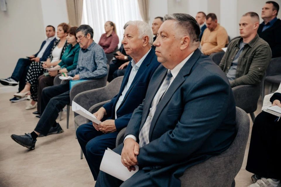Владимир Ковальчук: 29 мая в Доме Советов принял участие в заседании Координационного совета по урегулированию проблемных вопросов граждан, вынужденно покинувших приграничные районы Курской области Владимир Ковальчук: 29 мая в Доме Советов принял участие в заседании Координационного совета по урегулированию проблемных вопросов граждан, вынужденно покинувших приграничные районы Курской области