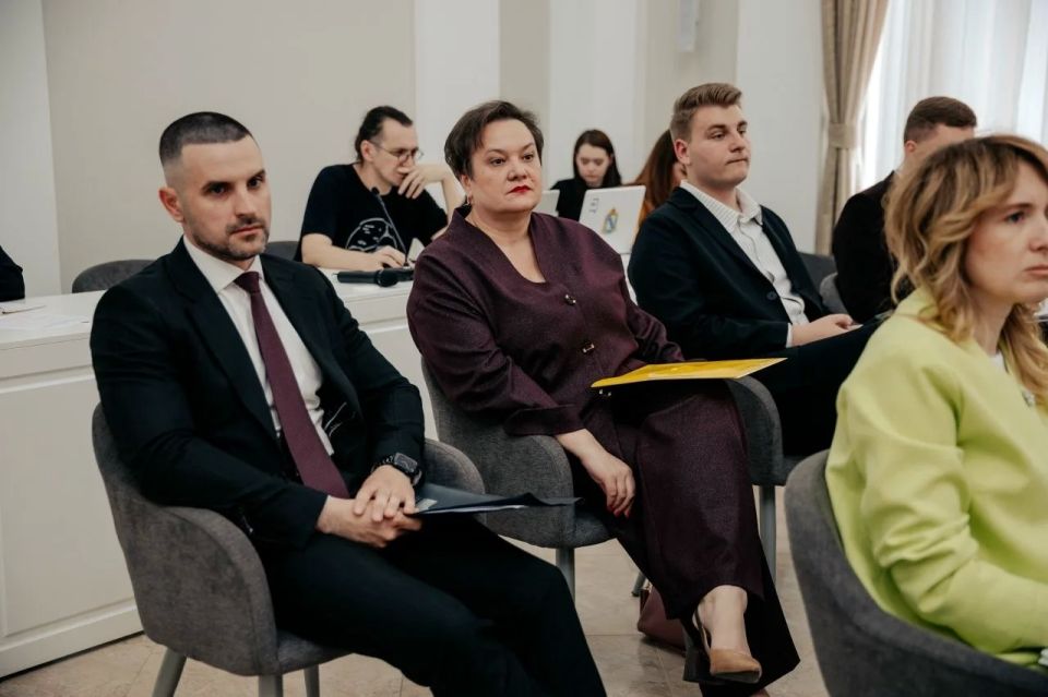 Министр социального обеспечения, материнства и детства Курской области Татьяна Сукновалова приняла участие в работе координационного совета по вопросам жителей приграничья Министр социального обеспечения, материнства и детства Курской области Татьяна Сукновалова приняла участие в работе координационного совета по вопросам жителей приграничья