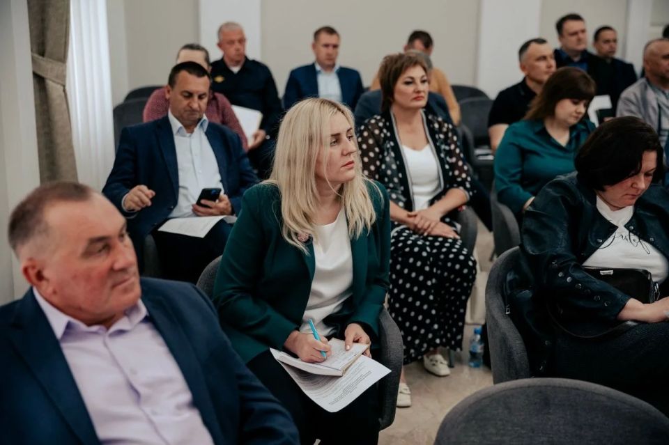 Министр социального обеспечения, материнства и детства Курской области Татьяна Сукновалова приняла участие в работе координационного совета по вопросам жителей приграничья Министр социального обеспечения, материнства и детства Курской области Татьяна Сукновалова приняла участие в работе координационного совета по вопросам жителей приграничья