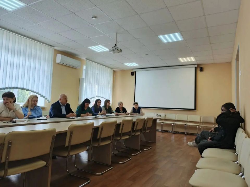 29.05.2026 года в Администрации Фатежского района Курской области состоялось заседание комиссии по делам несовершеннолетних и защите их прав с участием представителей прокуратуры, ОГИБДД МО МВД России «Фатежский», в ходе... 29.05.2026 года в Администрации Фатежского района Курской области состоялось заседание комиссии по делам несовершеннолетних и защите их прав с участием представителей прокуратуры, ОГИБДД МО МВД России «Фатежский», в ходе...