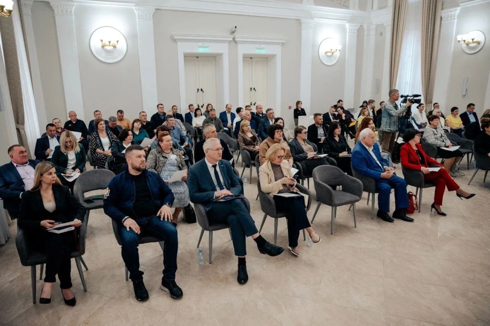 Принял участие в координационном совете по вопросам жителей приграничья Принял участие в координационном совете по вопросам жителей приграничья