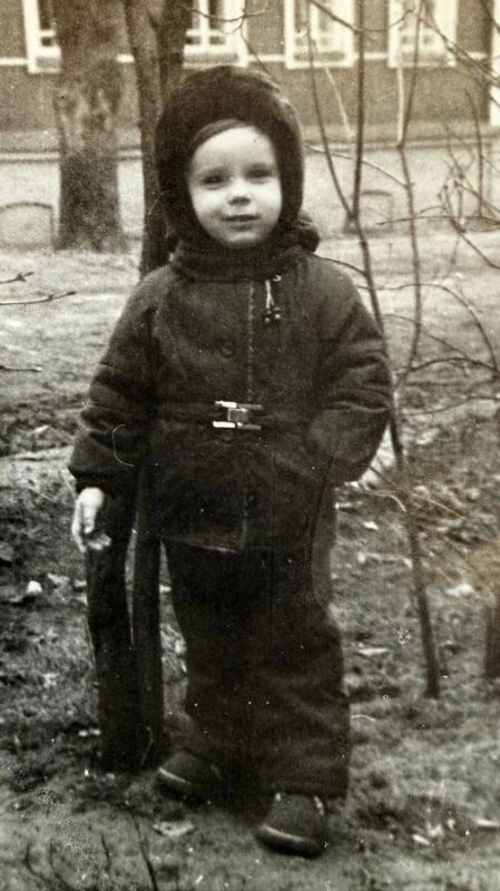 «Такой модник!» В День защиты детей курские чиновники сменили аватары в социальных сетях на свои детские фотографии «Такой модник!» В День защиты детей курские чиновники сменили аватары в социальных сетях на свои детские фотографии