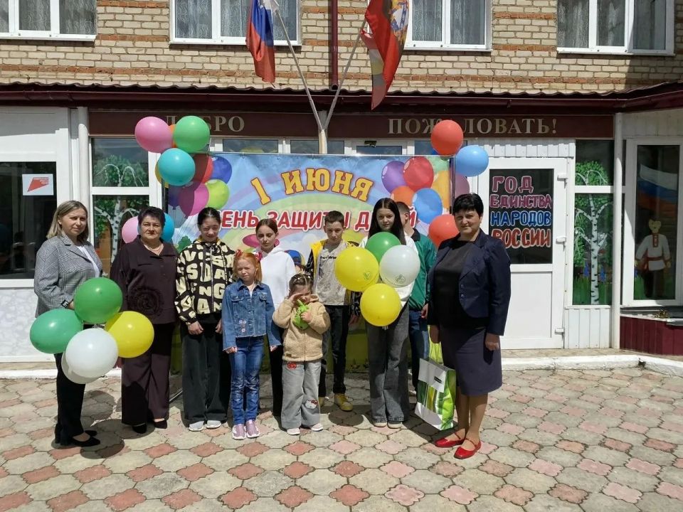 В Курской области продолжается череда мероприятия, приуроченных к Международному Дню защиты детей В Курской области продолжается череда мероприятия, приуроченных к Международному Дню защиты детей