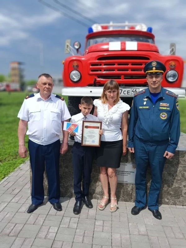 В Курской области завершился областной этап конкурса детско-юношеского творчества по противопожарной и аварийно-спасательной тематике «Неопалимая Купина» В Курской области завершился областной этап конкурса детско-юношеского творчества по противопожарной и аварийно-спасательной тематике «Неопалимая Купина»