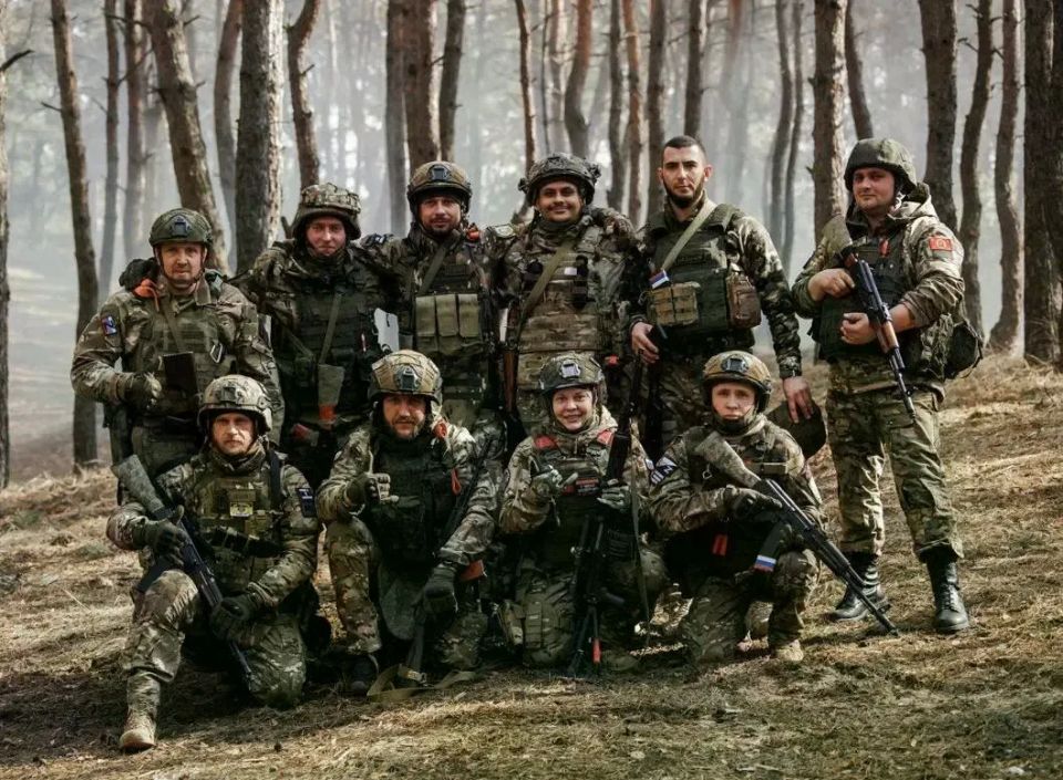 В канун ПМЭФ 2026 года губернатор Александр Хинштейн рассказал о ключевых проектах, которые уже реализуются в регионе В канун ПМЭФ 2026 года губернатор Александр Хинштейн рассказал о ключевых проектах, которые уже реализуются в регионе