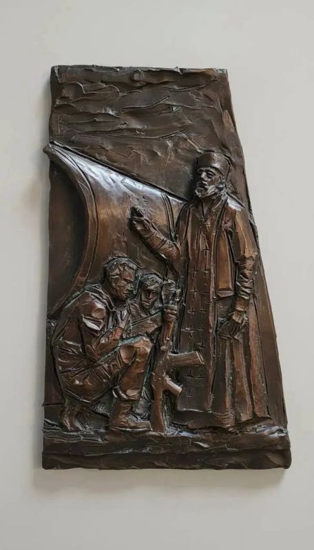 В Курске изменили концепцию памятника «Подвигу мирных сердец» В Курске изменили концепцию памятника «Подвигу мирных сердец»