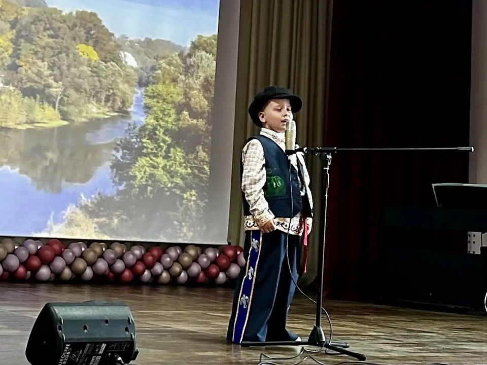 Юные дарования Курска выступили на фестивале в преддверии 1000-летия города Юные дарования Курска выступили на фестивале в преддверии 1000-летия города