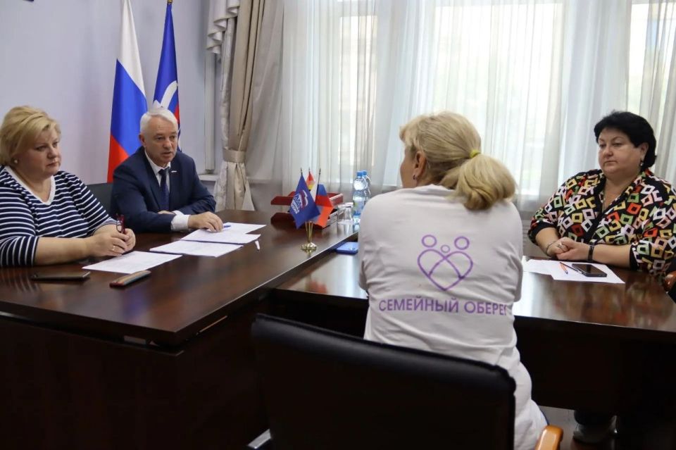 В Курске состоялся Единый День приемов участников СВО и членов их семей по вопросам социальной поддержки В Курске состоялся Единый День приемов участников СВО и членов их семей по вопросам социальной поддержки
