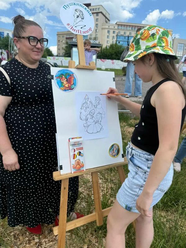 В Курске на Полугоре прошёл фестиваль «Пушкинский день России» В Курске на Полугоре прошёл фестиваль «Пушкинский день России»