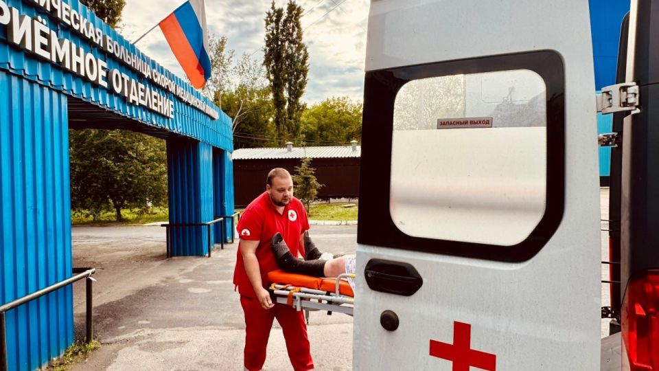В Курске практически недвижимая женщина жила в убитом доме без коммуникаций В Курске практически недвижимая женщина жила в убитом доме без коммуникаций