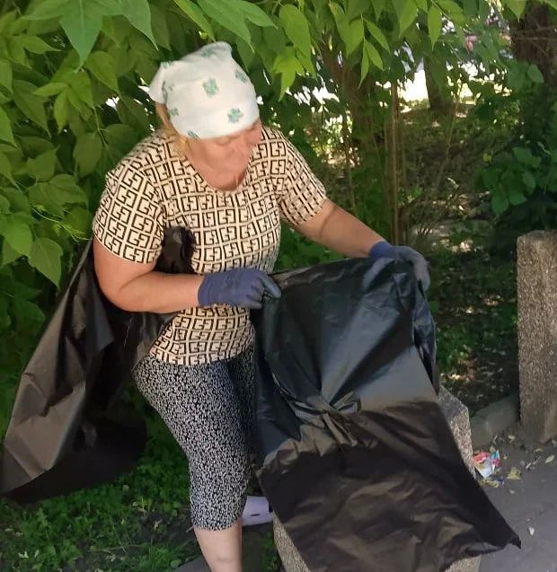 Подрядчики продолжают работу в общественных пространствах Подрядчики продолжают работу в общественных пространствах