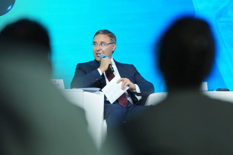 Валерий Фальков: Россия открыта к взаимодействию со странами БРИКС в области развития квантовых технологий Валерий Фальков: Россия открыта к взаимодействию со странами БРИКС в области развития квантовых технологий