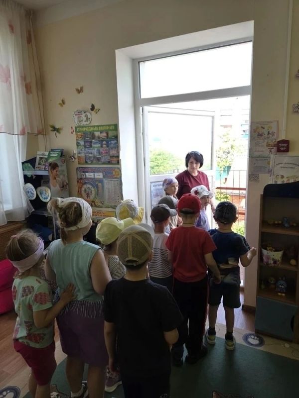 В МКДОУ "Детский сад г.Фатежа «Золотой ключик" была проведена учебная тренировка по отработке действий персонала и воспитанников ДОУ при обнаружении подозрительного (взрывоопасного) предмета В МКДОУ "Детский сад г.Фатежа «Золотой ключик" была проведена учебная тренировка по отработке действий персонала и воспитанников ДОУ при обнаружении подозрительного (взрывоопасного) предмета