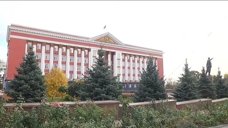 В курском правительстве обсудили вопрос летнего отсутствия горячей воды в городе