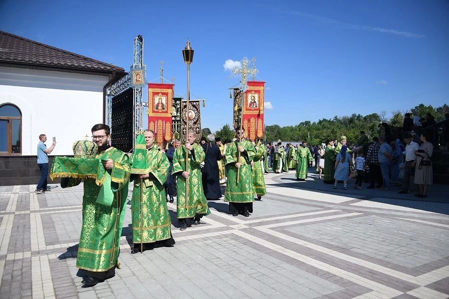 В Курчатове освятили новый храм В Курчатове освятили новый храм