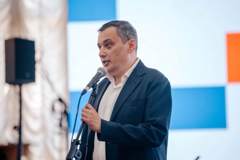 Александр Хинштейн: 60 лет и тысячи спасённых памятников