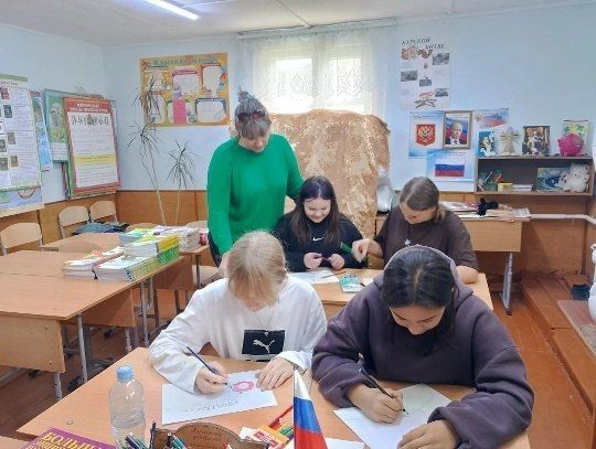 В Конышевском районе состоялись мероприятия, приуроченные к антинаркотическому месячнику под девизом «Курский край — без наркотиков!»