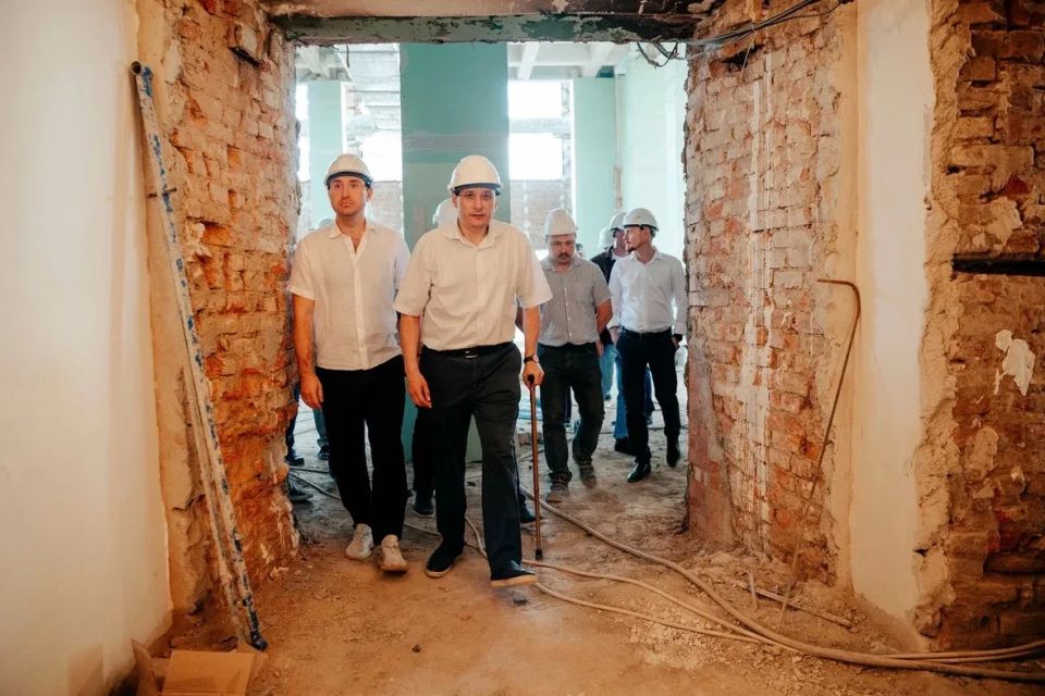 Александр Хинштейн: Возрождающееся на глазах сердце Курска Александр Хинштейн: Возрождающееся на глазах сердце Курска